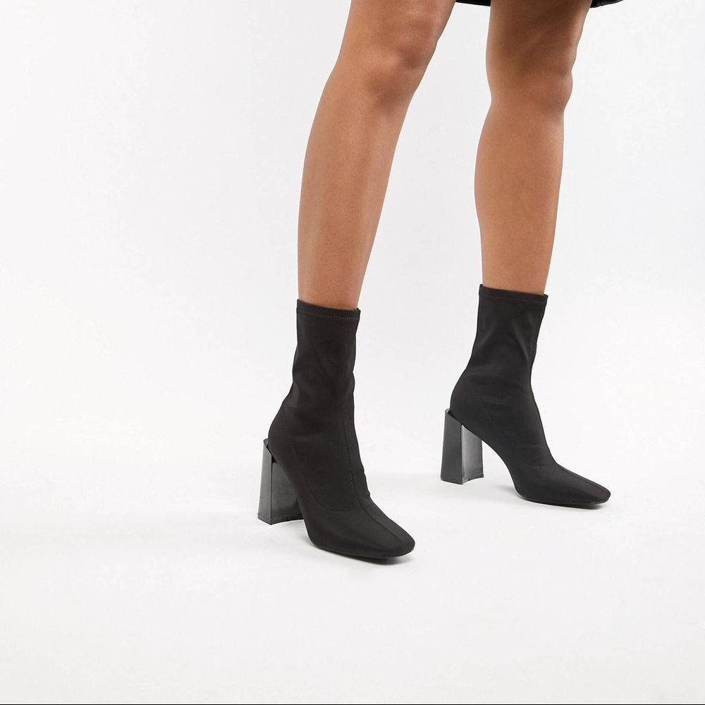RAID black sock boot